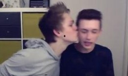 辣椒小姐在线观看,辣味人生，激情燃烧的岁月